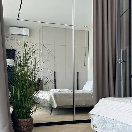 Apartment Calypso первая линия шикарные с панорамным видом на море -30м до пляжа