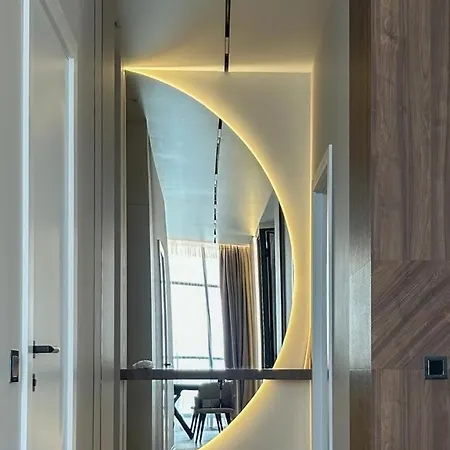 Apartment Calypso первая линия шикарные с панорамным видом на море -30м до пляжа Odesa