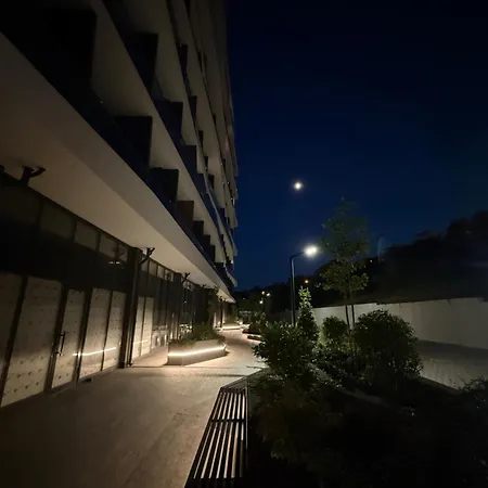 Apartment Calypso первая линия шикарные с панорамным видом на море -30м до пляжа Odesa
